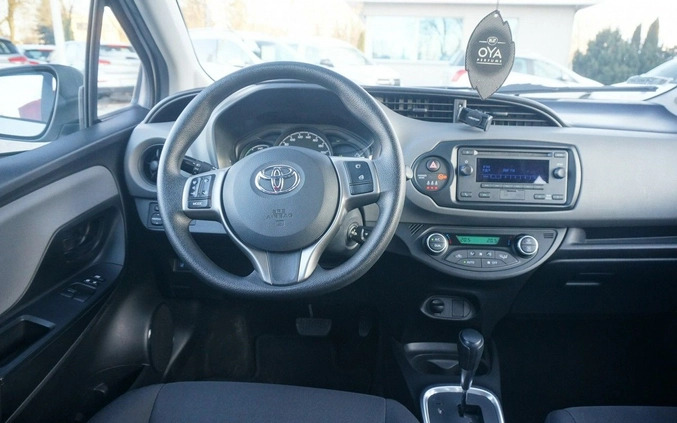 Toyota Yaris cena 45700 przebieg: 171574, rok produkcji 2018 z Grodków małe 562